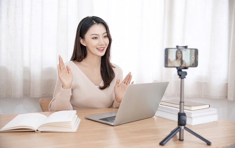 知名教甄講師 YouTuber
